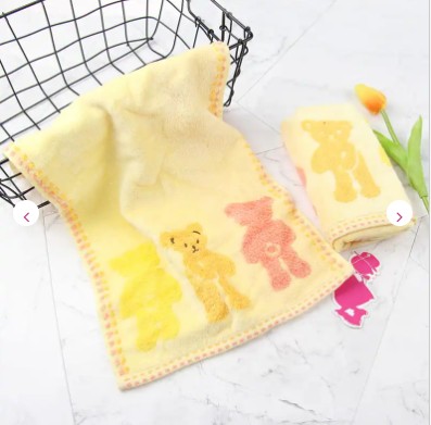 Tại sao thiết kế cạnh và hiệu suất hấp thụ nước của khăn mặt Jacquard cho trẻ em rất tốt?