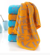 Sử dụng khăn mặt để chăm sóc da như thế nào?